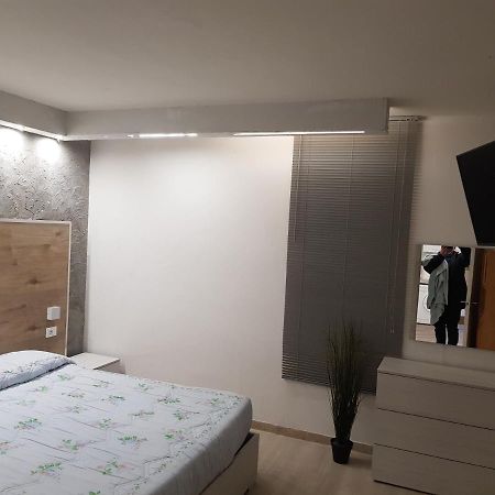 Massaro Apartments Via Bramante 페스카라 외부 사진